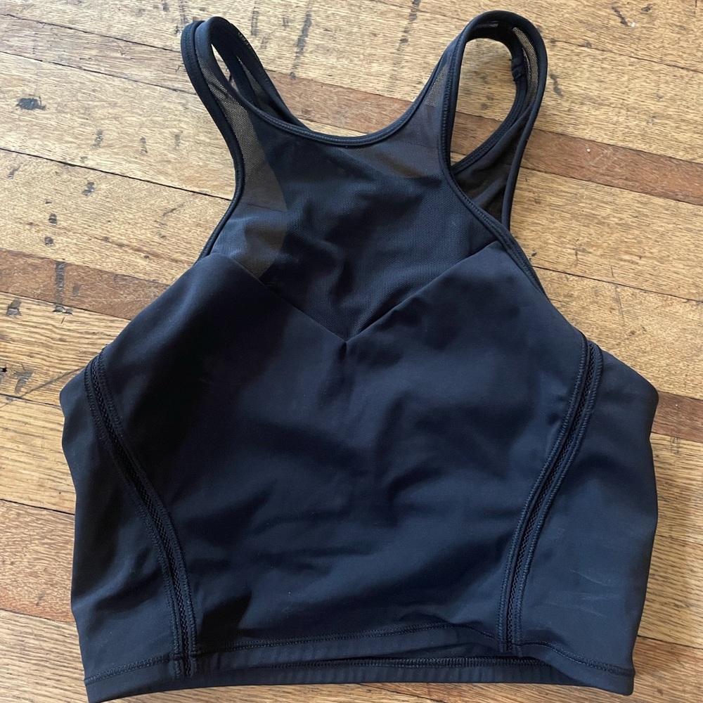 lululemon crop top